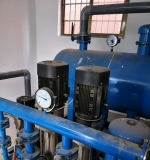 �޸�ѹ��ˮ�豸