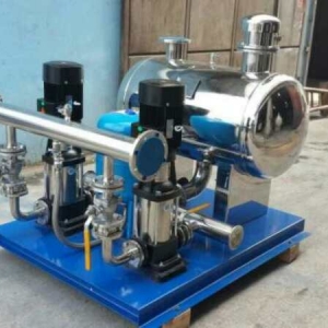 �޸�ѹ��ˮ�豸